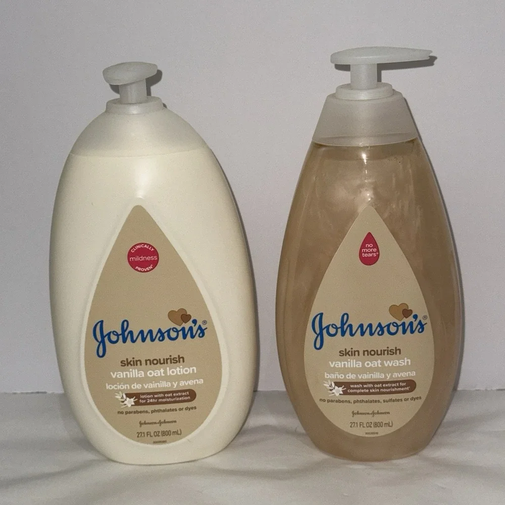 2 Pc Oat Vanilla Johnson's Skin Nourishing‎ Baby Body Wash & Lotion (L36)